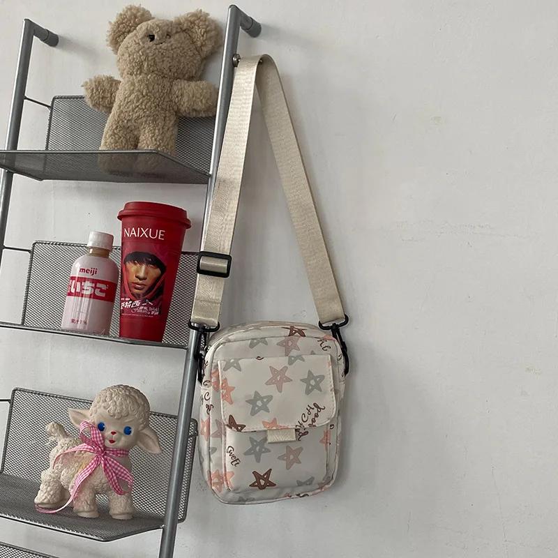 Söta Tryckta Femkantiga Stjärnstudent Kvinnor Axelväskor Mobiltelefonväska Crossbody-väska för Kvinnor Mamma Barn Väskor