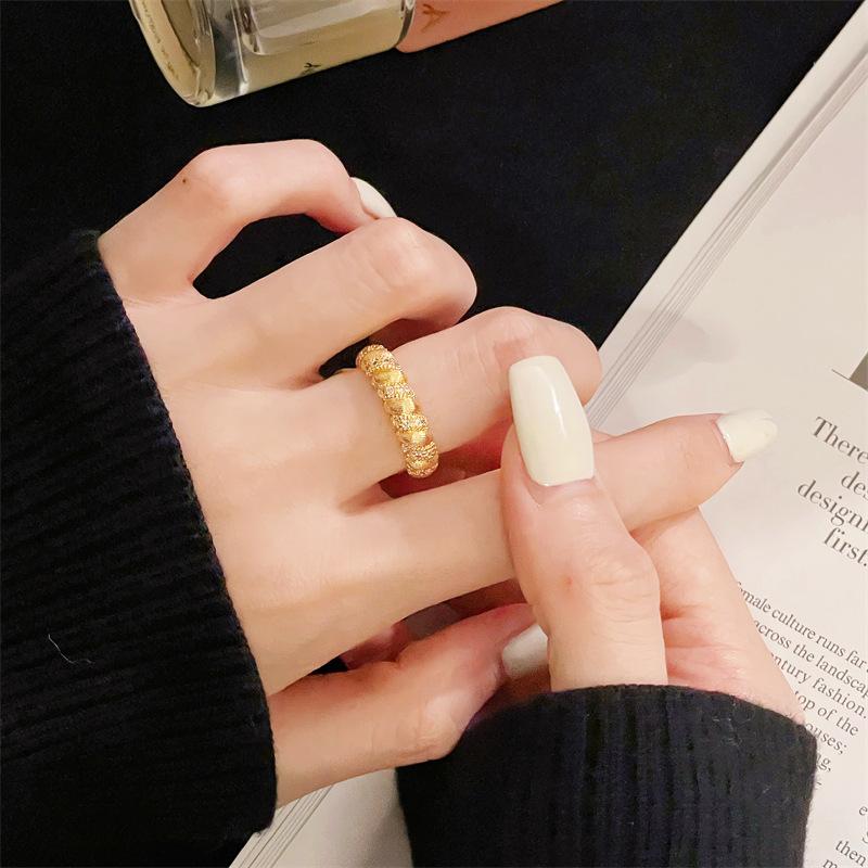 French Medieval Personality Retro Brushed Vintage Pearl Open Ring Light Luxury High Sense Niche Ring Woman