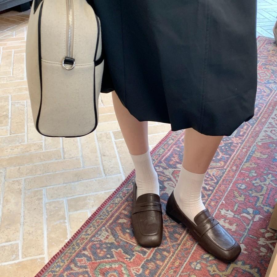 Retro loafers women's new British style one-pedal small leather shoes round head thick heel suede single shoes