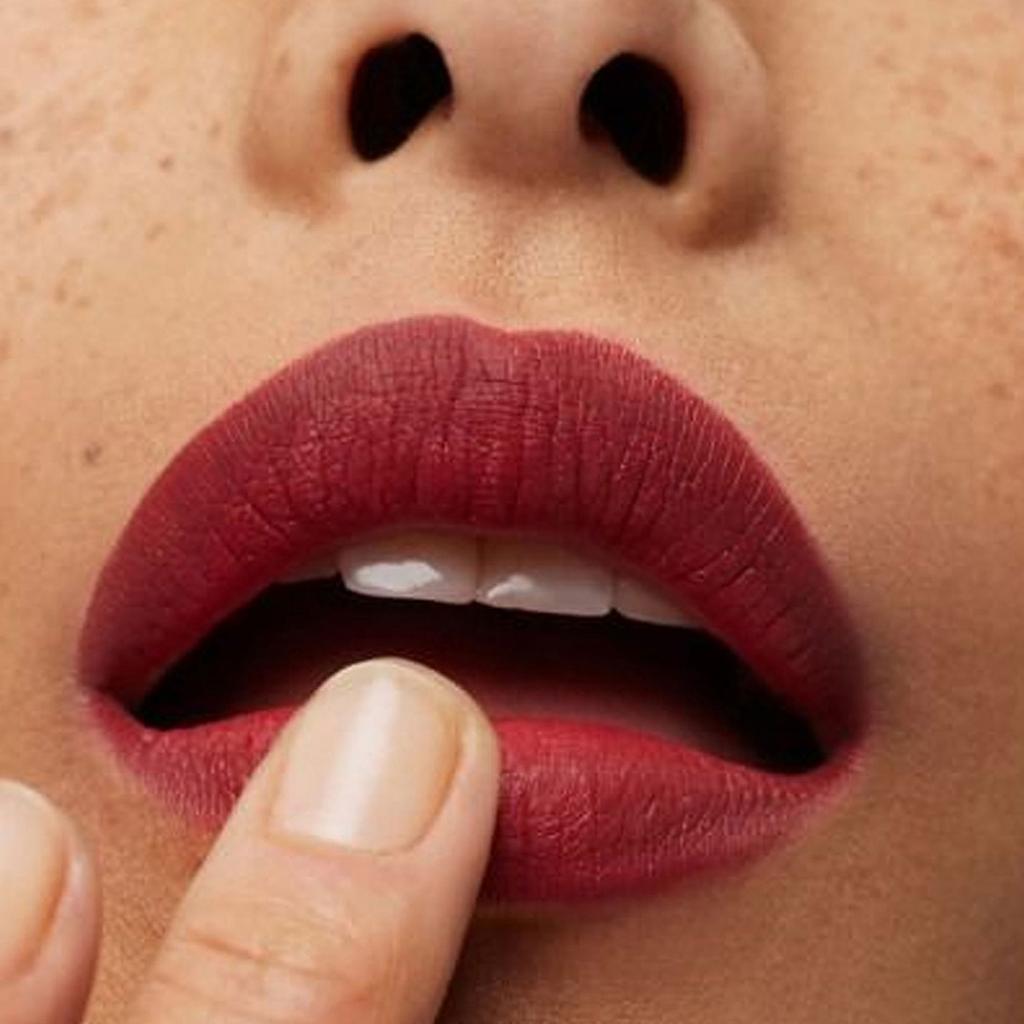 Rossetto Opaco 6 Colori Colori Pieni e Ricchi Idratazione Naturale Confortevole Texture Fine e Liscia Lunga Durata e Facile da Applicare