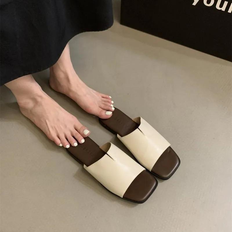 Women's Summer Slippers New Luxury Elegant PU Leather House Shoes for Home Women Comfortable Barefoot Outdoor Sandals