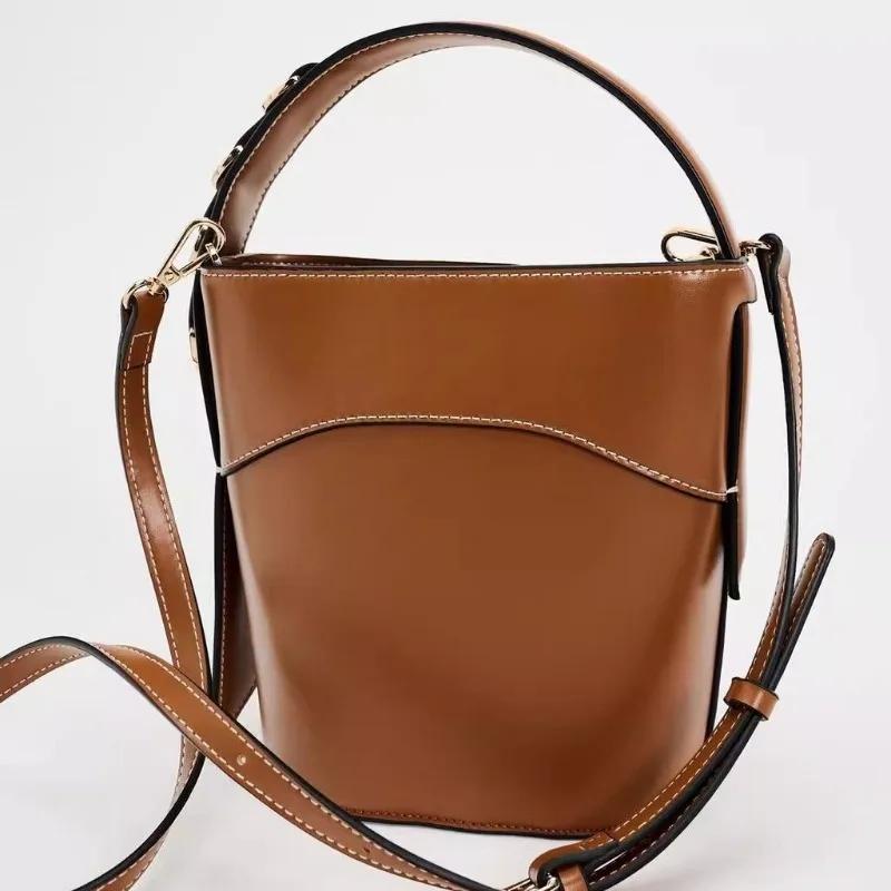 Vintage Buckle Design Women's Bucket Bag Solid Color Pu Leather Lady Daily Commuting Shoulder Crossbody Bag Autumn New Arrivals
