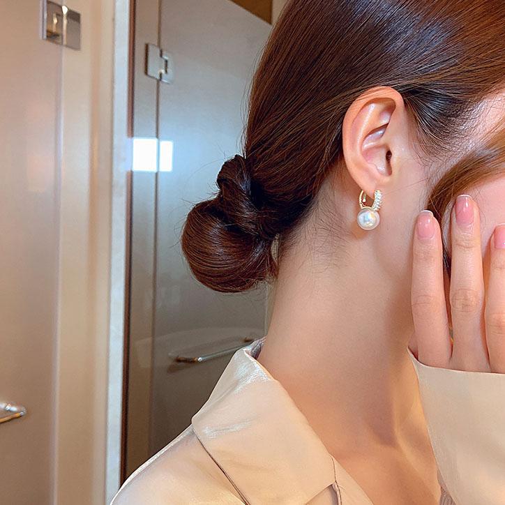 Korea Mode Neu Leichter Luxus Schlicht Klassisch Perlen-Ohrhänger Geburtstagsgeschenk Frau Zirkonia Stecker