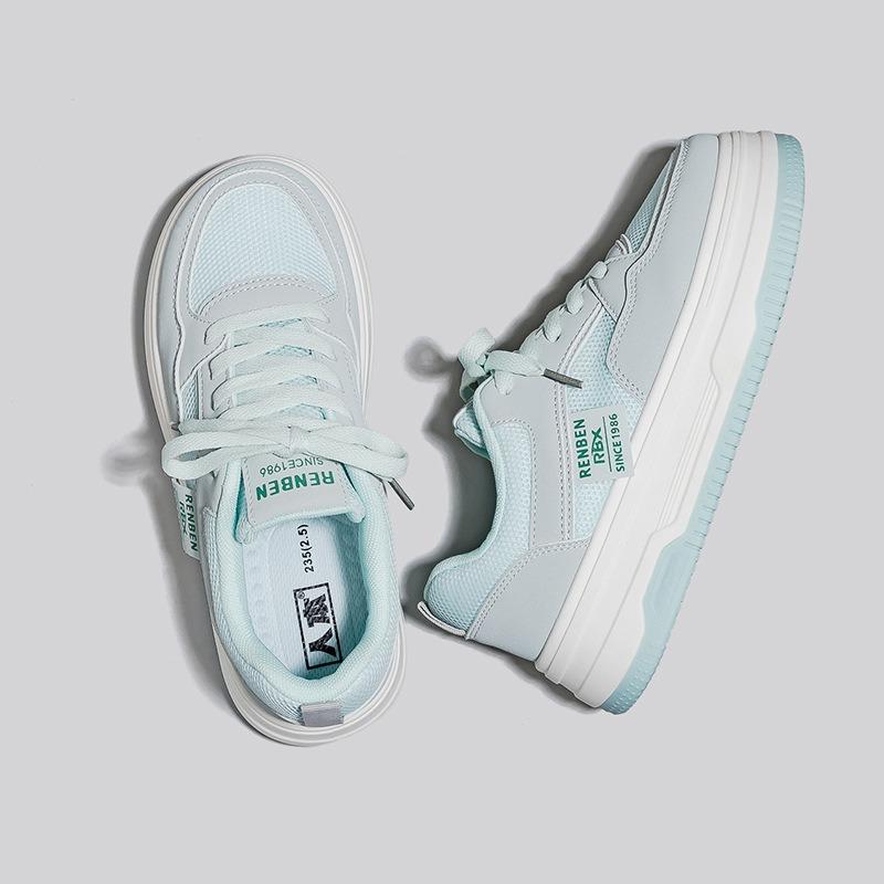 Board shoes women's heightened thick-soled autumn new versatile student leisure sports little white shoes flat-soled low-top 0