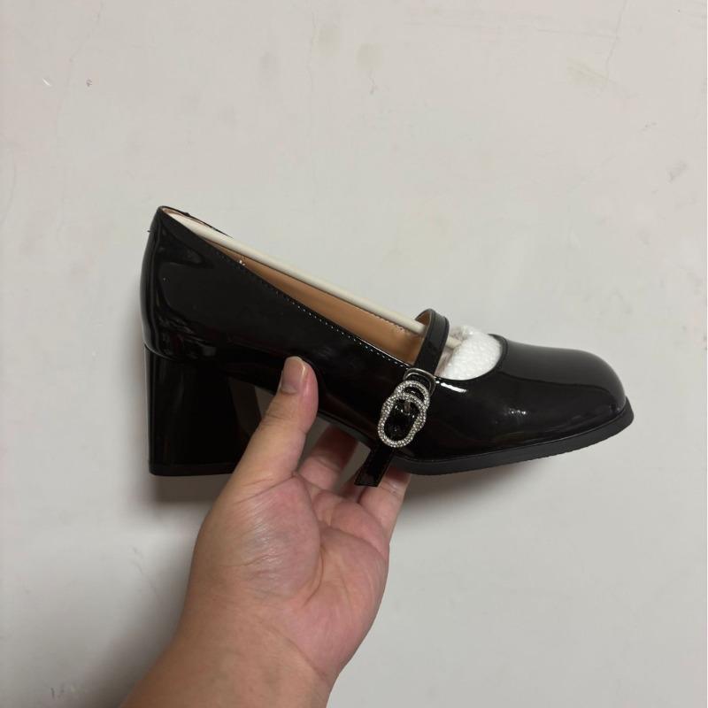 Princess Xiangchen Spring and Autumn New Black Thick Heel Not Tired High Heel Shoes Women's Head Versatile Professional Small Leather Shoes