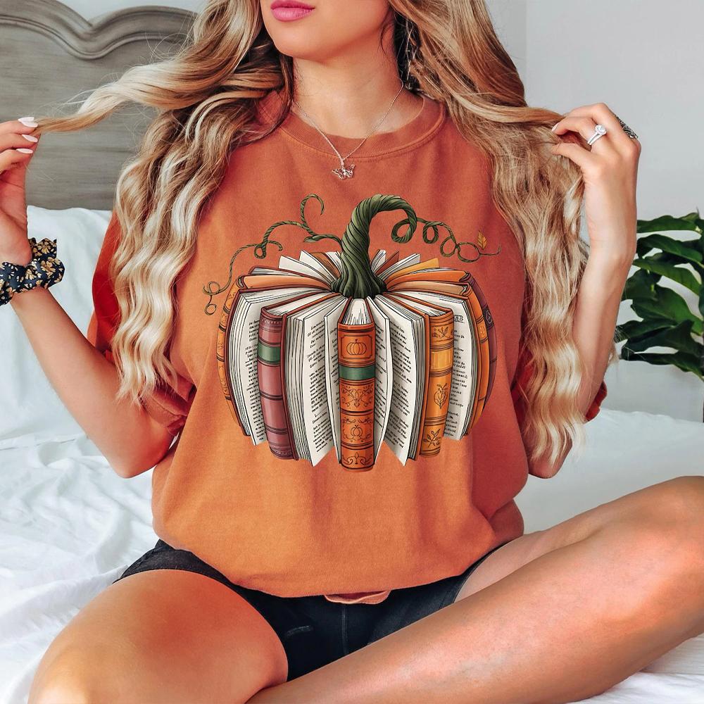 Vintage Women Teacher Fall Book Fall Pumpkin Bookish Tshirt Book Lover Gift Dark Academia Crewneck Unisex Y2K Top Streetwear S
