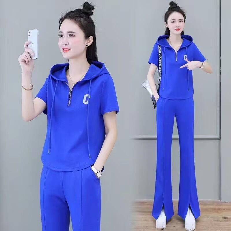 

Женский модный летний спортивный костюм 2025: Комплект из двух частей: стильный универсальный худи с коротким рукавом и длинные брюки. 3XL синий