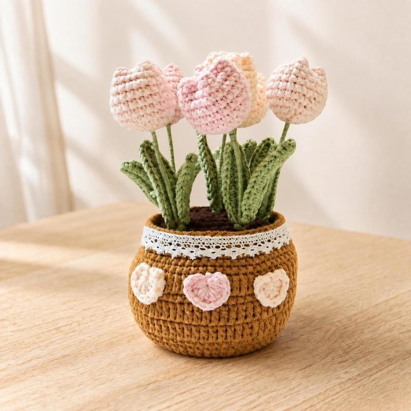 Potted Crochet Tulips Decors with Handcrafted Yarn Texture, Handmade Knitted Potted Flower for Tabletop Display, Gift for Women