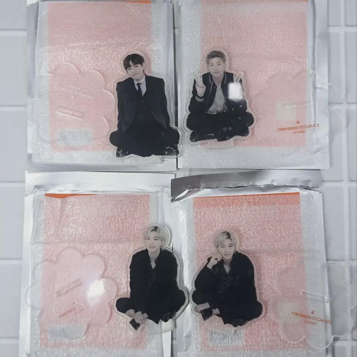 

BTS Путу-дан Счастливый розыгрыш Bts Ptd Счастливый розыгрыш