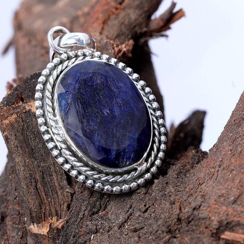 Saphir Edelstein Anhänger Halskette, Handgefertigter Boho Schmuck, 925 Sterlingsilber, Geschenk für sie, Designerschmuck