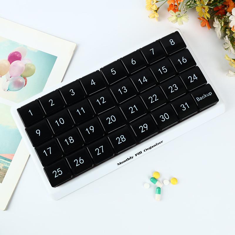 

Portable 31-Day Large Capacity Medicine Box for Home and Travel чёрный