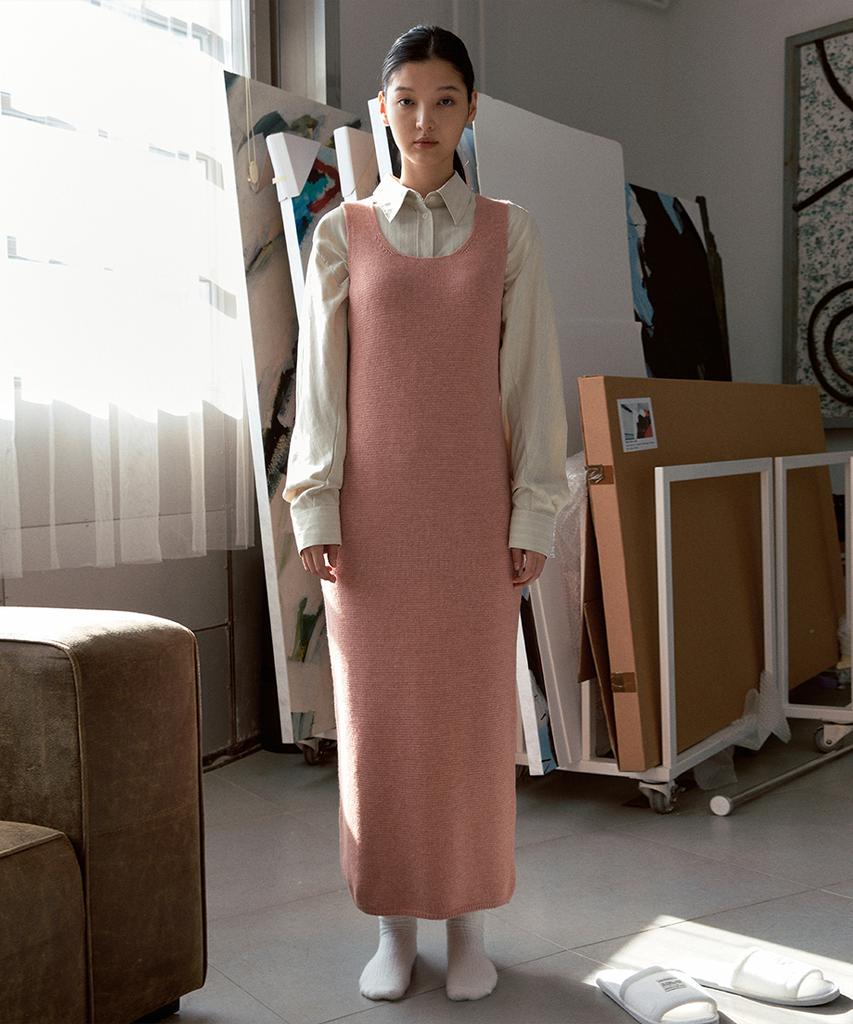 Sinun Round Neck Sleeveless Knit Dress (Pink)