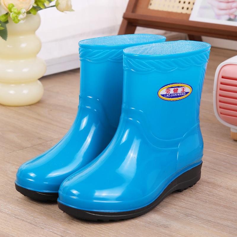 New women's rain shoes fashionable shallow mouth anti-skid medium tube rain shoes warm kitchen shoes boots rubber shoes