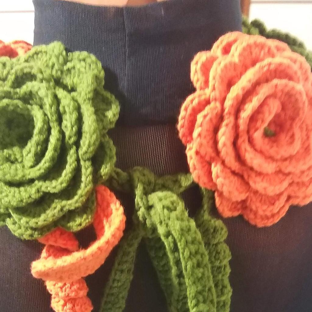 Crochet Lariat,flower Necklace,flower Necklace,flower Lariat,flower Scarf,spring Scarf Necklace Accessories,Handmade Crochet Flower Necklace