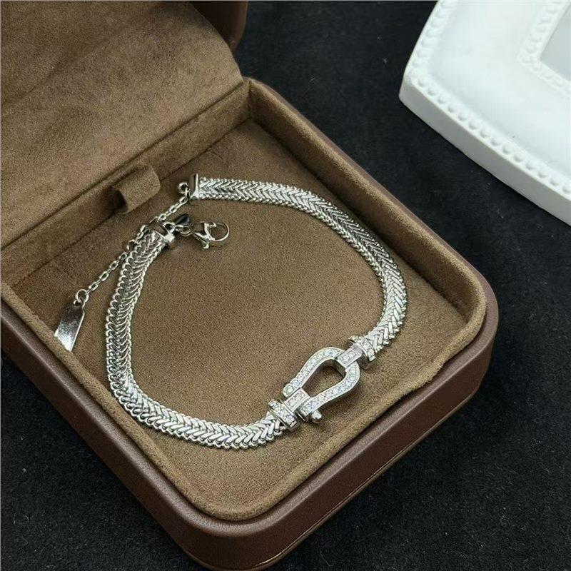 Horseshoe Buckle Bracelet Light Luxury Versatile High-end Design Full of Diamond Jewelry