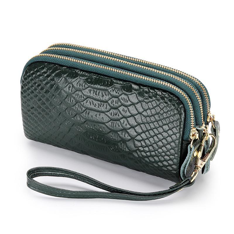 Retro Embossed Crocodile Pattern Genuine Leather Women s Clutch Bag