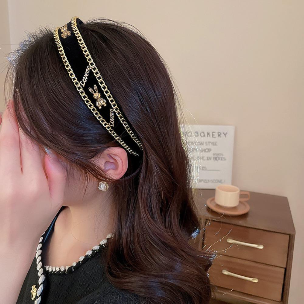 

Vintage Wide Bear Elegant Temperament Cloth Korean Style Hair Hoop Women Headband Sweet Hair Hoop