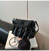 Trendy design pleated shoulder messenger bag fashionable new bucket bag high-end exquisite leather carry