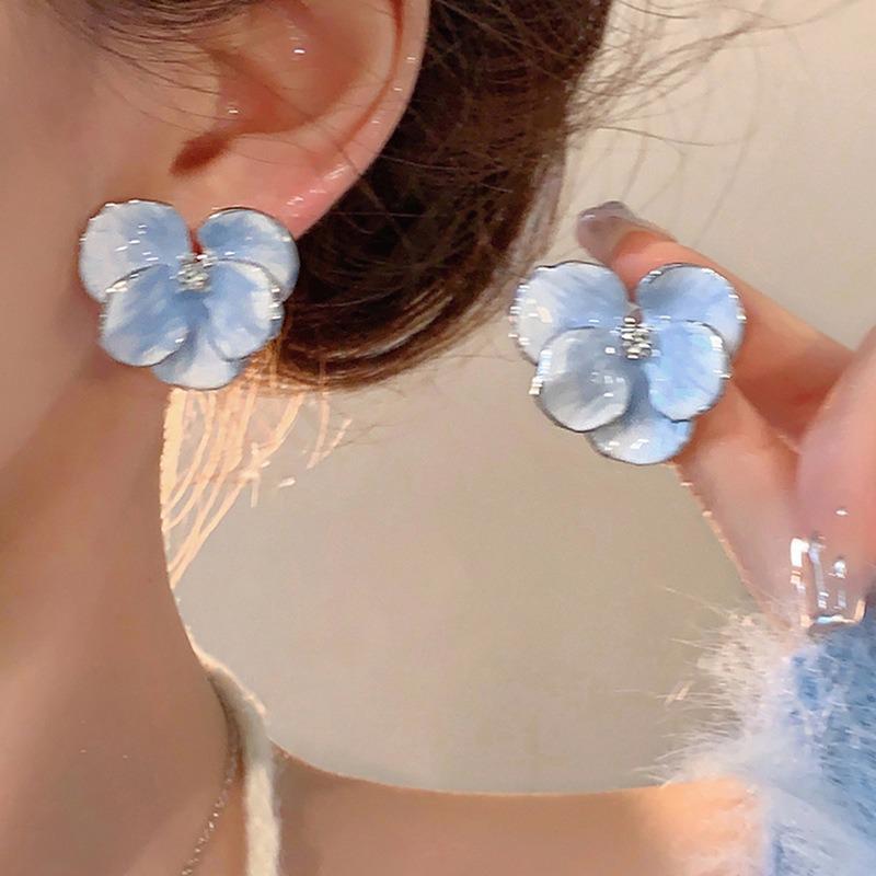 

2025 Изысканный нишевый дизайн Простые роскошные серьги для женщин - Универсальные серьги-гвоздики высокого класса