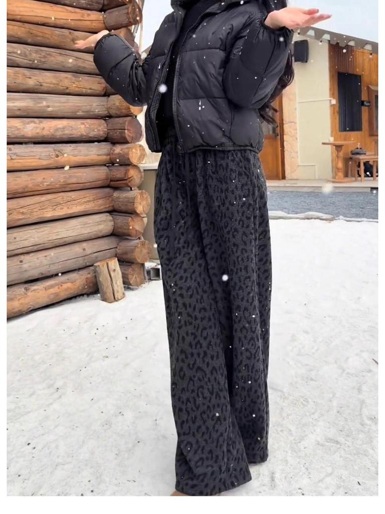 Plus Size Leopard Print Wide-Leg Pants for Women - High Waist, Loose Fit, Autumn/Winter