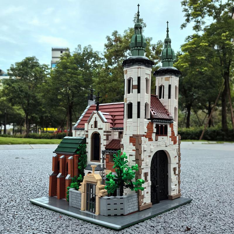 124447 Architectural Assembly of Church Building Blocks Set