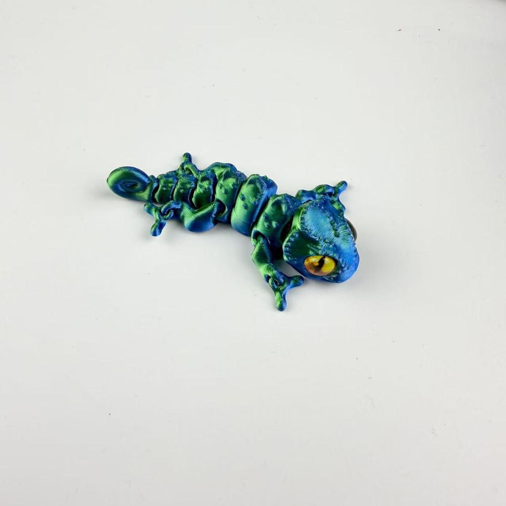 3D Printed Movable Chameleon Toy - Children's Interactive Animal Ornament