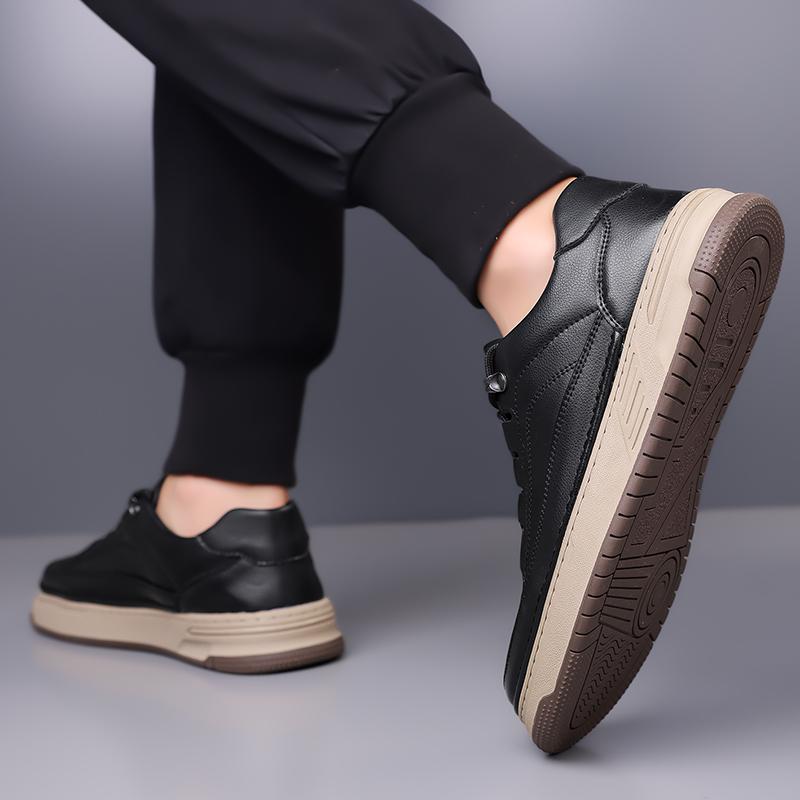 Fashion New Skate Shoes Men Leather  Male Comfortable Sneakers Shoe Hot Sale Men All-match Walking Shoe Luxury Brand Mens Lace-Up Flats