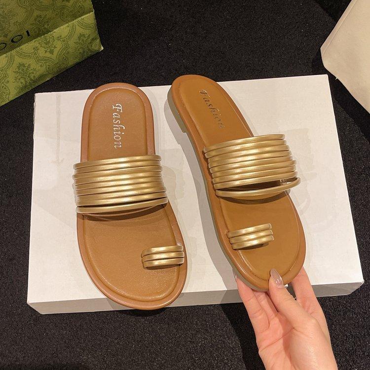 Modische Schuhe Frau 2024 Trend Hausschuhe Frau Flach Zehensteg Kleine Sandalen Tragen Super Feuer Kleine Strand Strand Flip-Flops Flip Flops