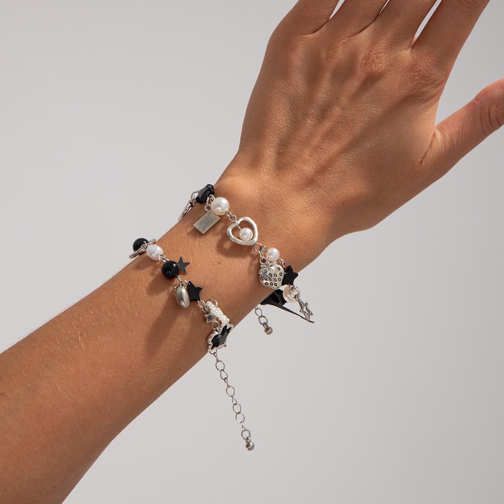 Sweet And Cute Bear Bow Pendant Bracelet, Creative Five-Pointed Star Love Imitation Pearl Jewelry.