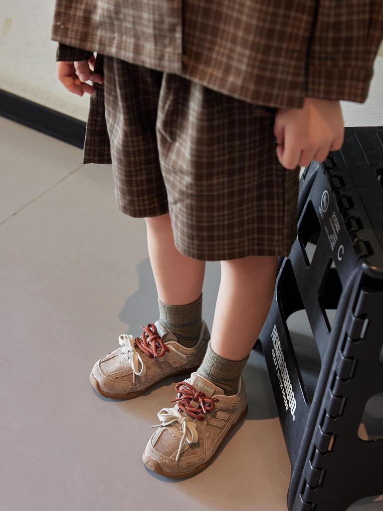 Children's 2025 Autumn/Winter Genuine Leather Leopard Print German Training Shoes: Boys' Versatile Style, Girls' Retro Student Sports Sneakers.