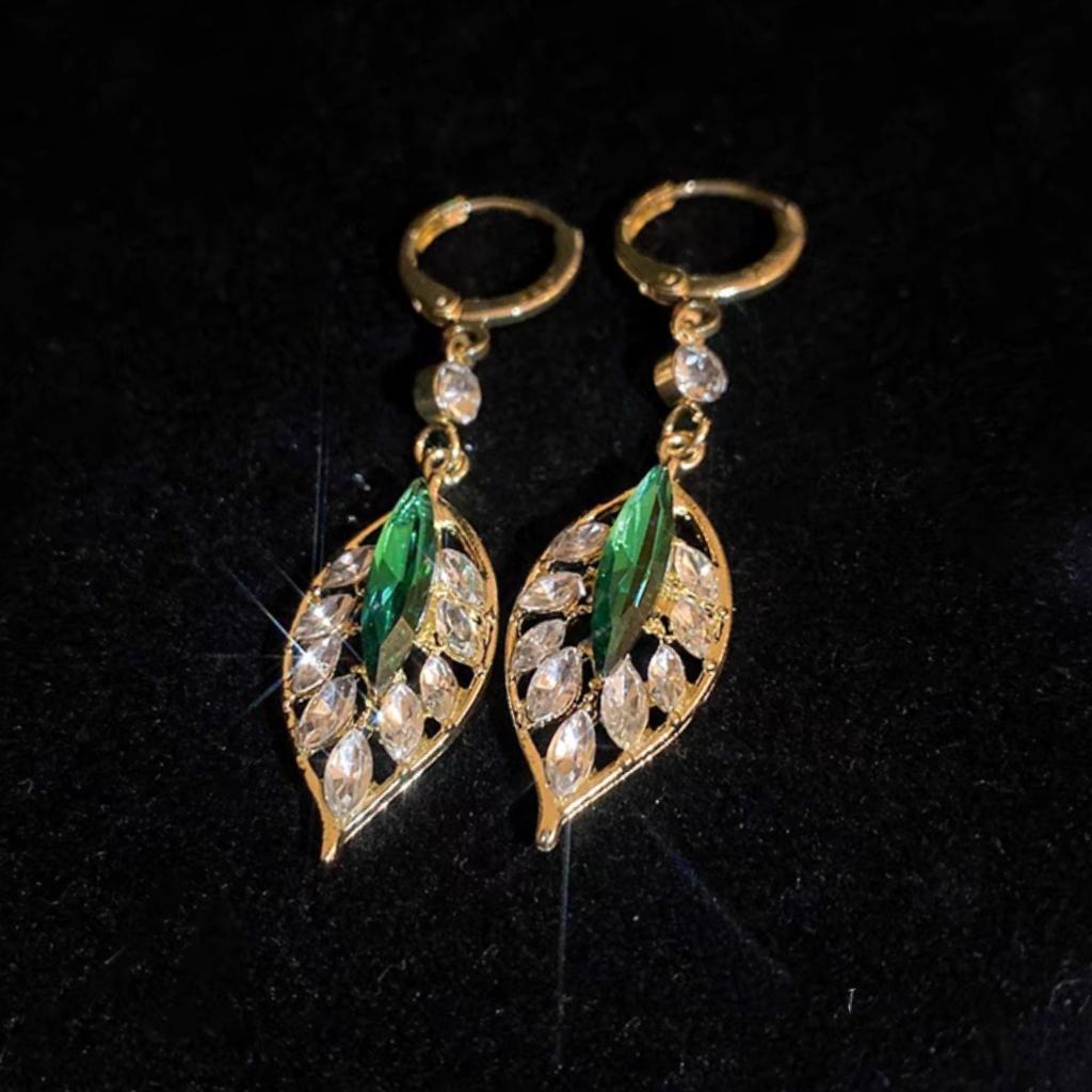2024 Shining Zircon Green Leaf Earrings: Luxury & Trendy Women's Ear Buckles