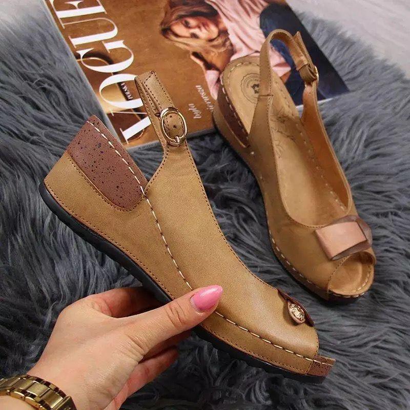 Fashion flat-bottomed wedge heel square buckle fish mouth sandals women's summer large-size thick-soled buckle women's sandals