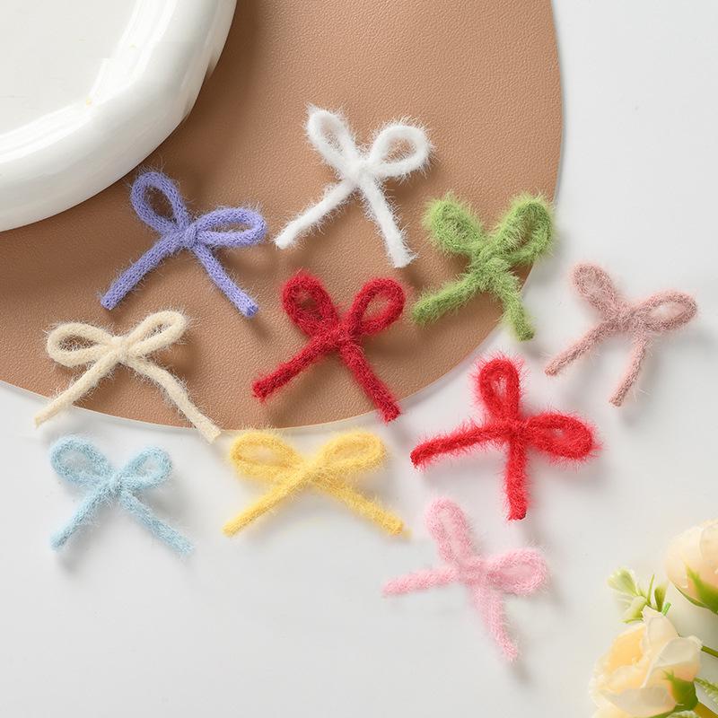 Rattan DIY Craft Kit: Cute Peapod Doll Pendant Material Pack