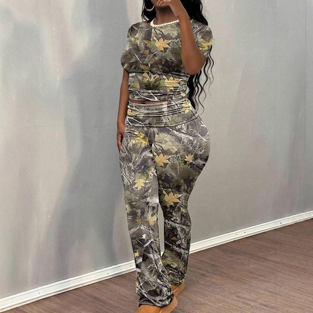 

Женские брючные костюмы, узкие футболки с коротким рукавом и брюки M зелёный