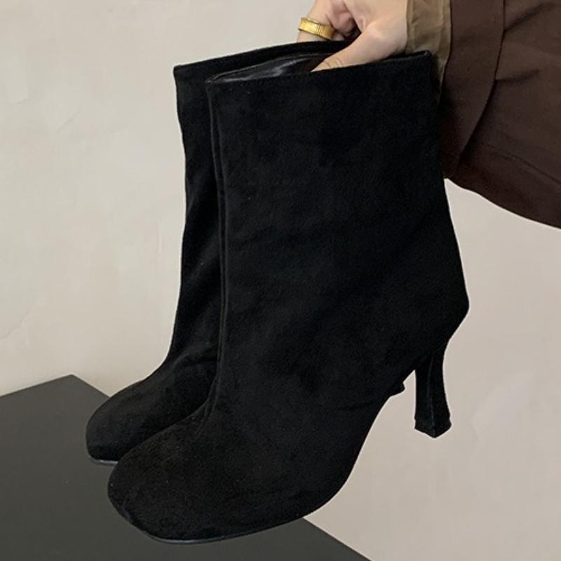 Fashion 2025 Autumn New Street Style Round Head High Heel Short Boots for Commuting Versatile Solid Color Sleeve Women's Botas Mujer