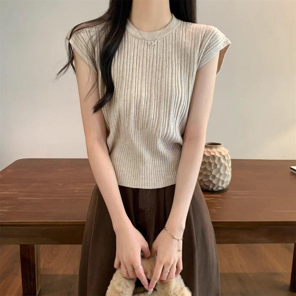 Korean Style Versatile Round Neck Short Sleeve Knit Top for Women - Summer 2025 Casual Niche T-Shirt