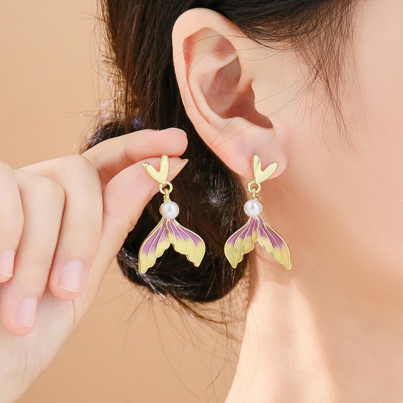 Love pearl purple gradual change fishtail stud earrings niche unique earrings princess style earrings