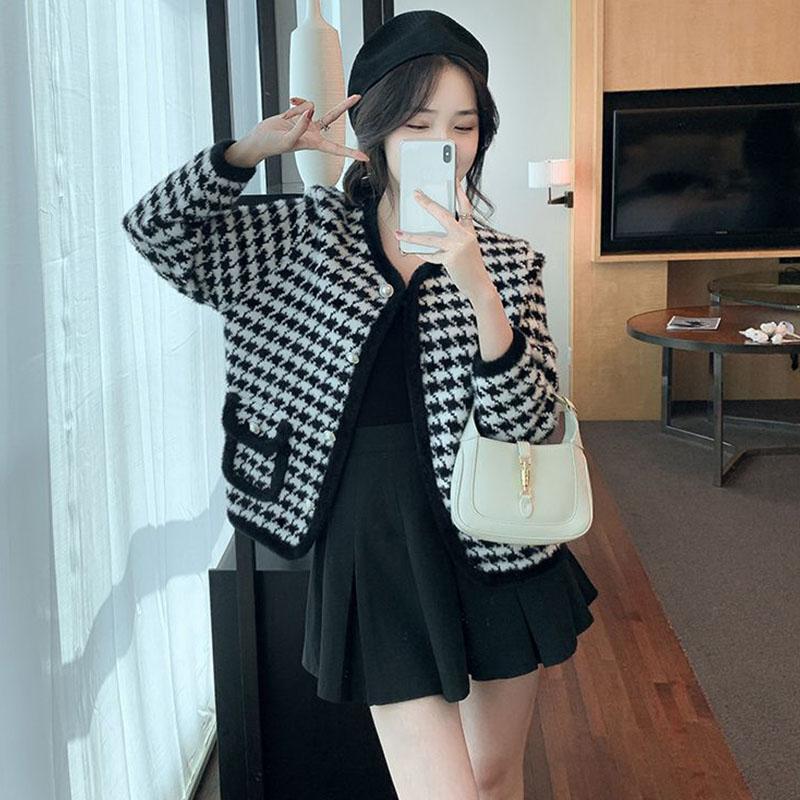Spring Cardigan Coat Female 2026 Small Fragrance Houndstooth Imitation Mink Coat Short Loose Skinny Knitting Cardigan Female