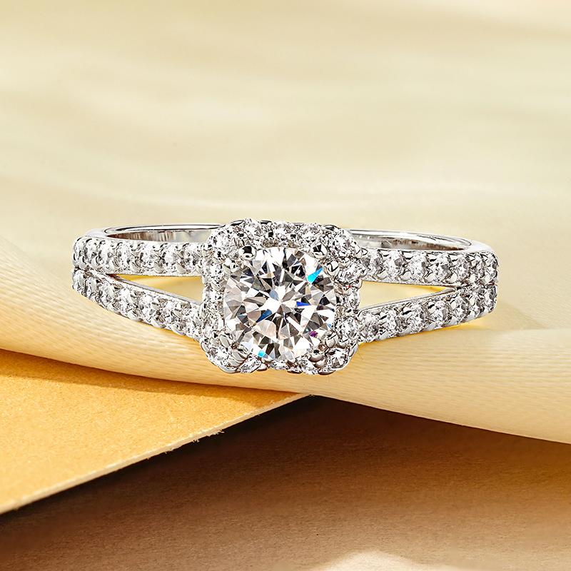 

Rrjzz Luxury CZ Simulated Diamond Marriage Rings 14k Gold-Plated Woman Engagement Split Shank Ring for Wedding Fine Jewelry 5