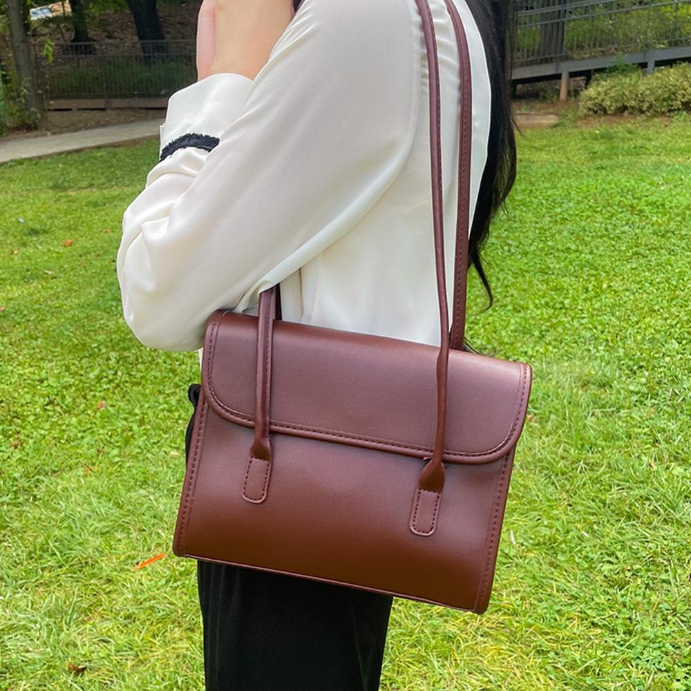 

PU Leather Minimal Square Shoulder Bag – Beige / Brown – Korean Daily Tote коричневий