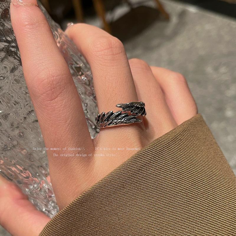 Dunkler vielseitiger Dämon- und Engelring Vintage Partnerring Premium Gothic Persönlichkeit Schwarzer Ring