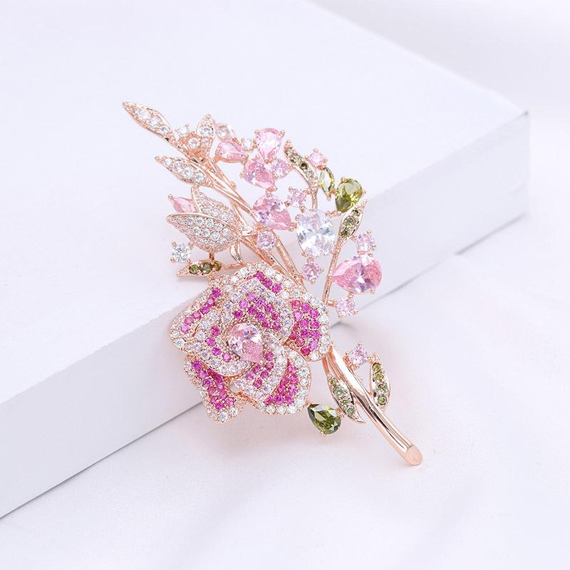 Women Wedding Flower Brooch Crystal Rhinestones Zircon Pin Clothing Accessories
