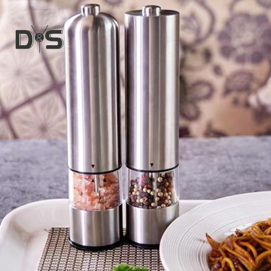 Elektrický mlýnek na pepř Mlýnek na pepř z nerezové oceli Odolný Snadno se čistí Mlýnek na koření šetřící práci pro domácnost
