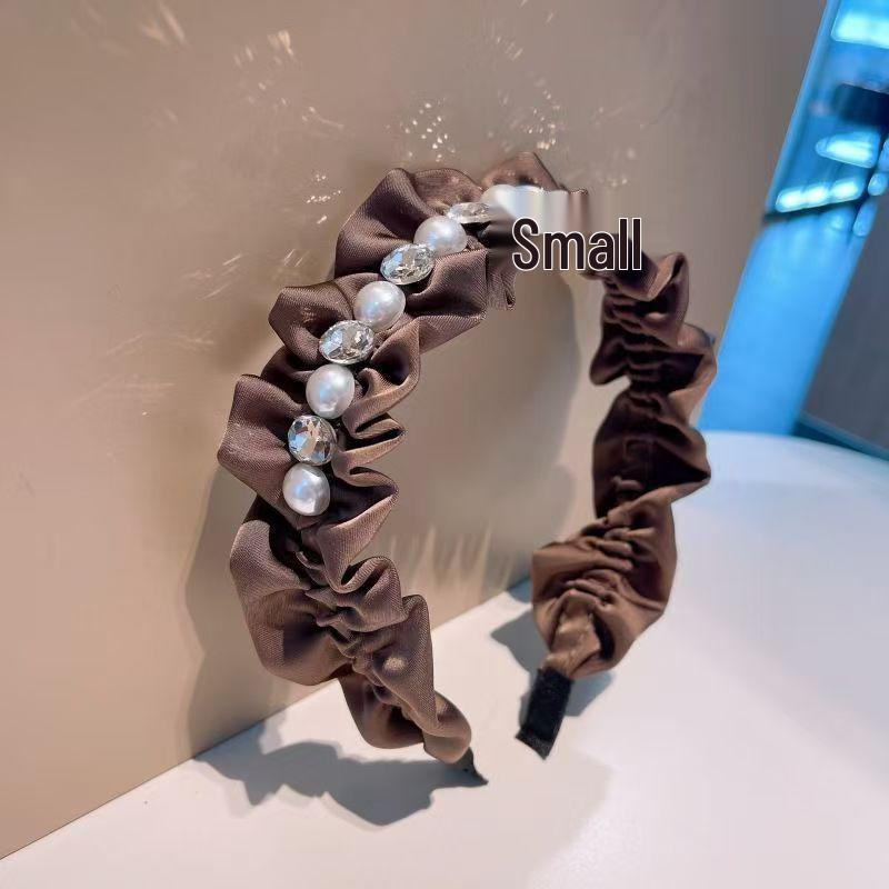 Luxury Autumn/Winter Hairband for Women - Elegant Wide-Brimmed Skull Top Clip for Hair & Face Wash.