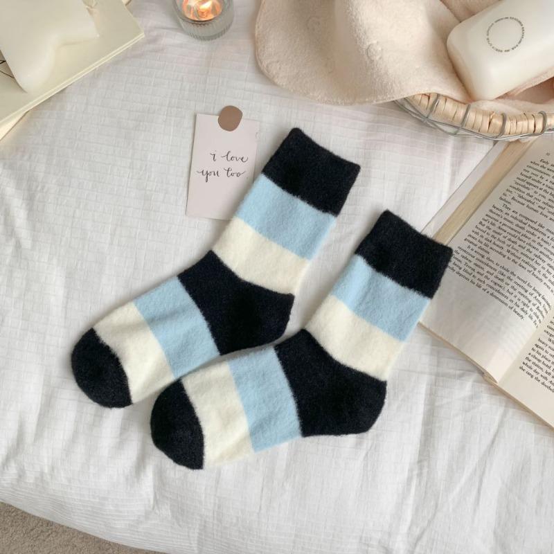 

Австралийский бархат Осенне-зимние Холодостойкие Утепленные Спальные Женские Носки, Послеродовые Носки, Плюшевые Носки с Блокировкой Цвета Макарон 1 pair чёрный