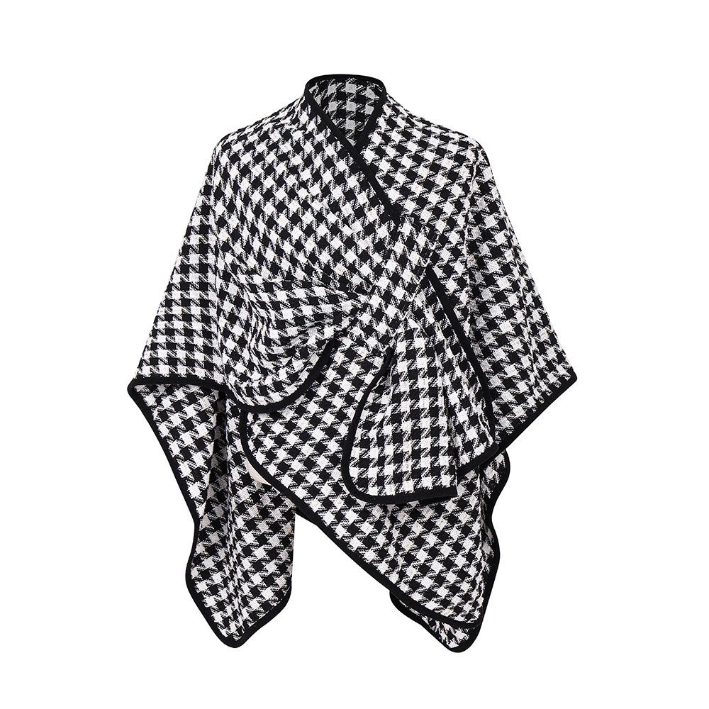 Cross-Border Gold Thread Houndstooth Buckle Shawl for Spring, Autumn & Winter 150x130cm, 810g белый/чёрный