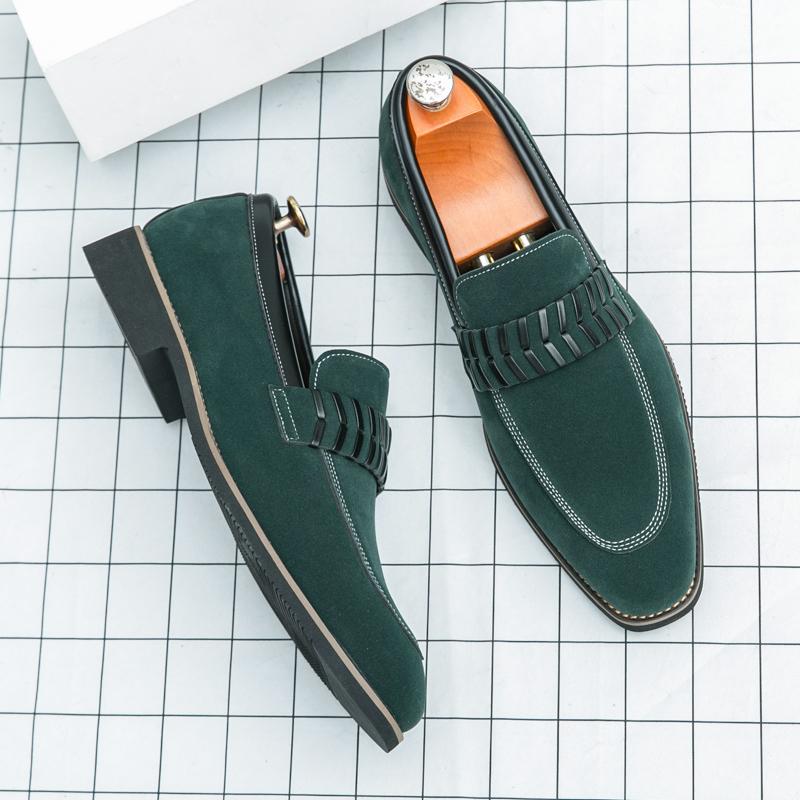 Fashion Designer Brand Men's Suede Leather Shoes Soft Sole Massage Sole Loafers Trendy Green Outdoor Commuting Men's Work Shoes
