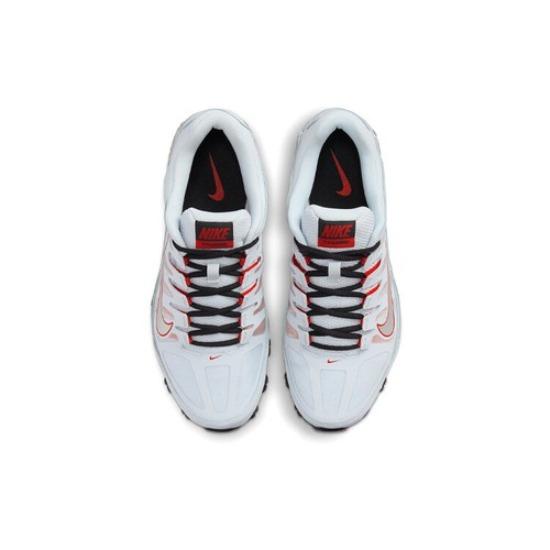 Nike Reax 8 TR Low Pure Platinum Chile Red 621716-027