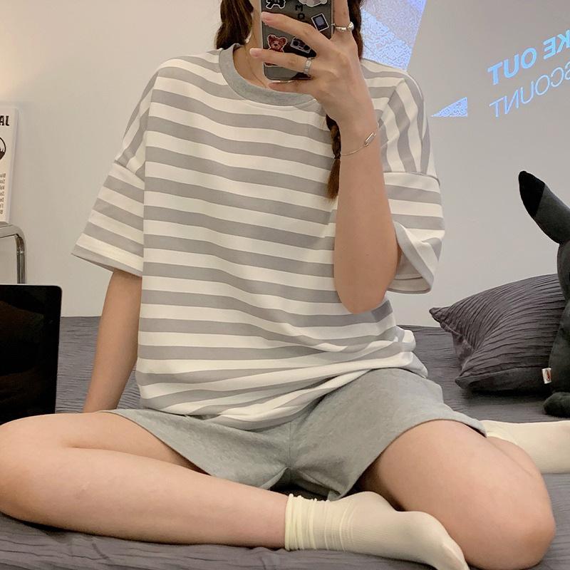 

Піжамний комплект унісекс у смужку з короткими рукавами - літній одяг для відпочинку для чоловіків і жінок M