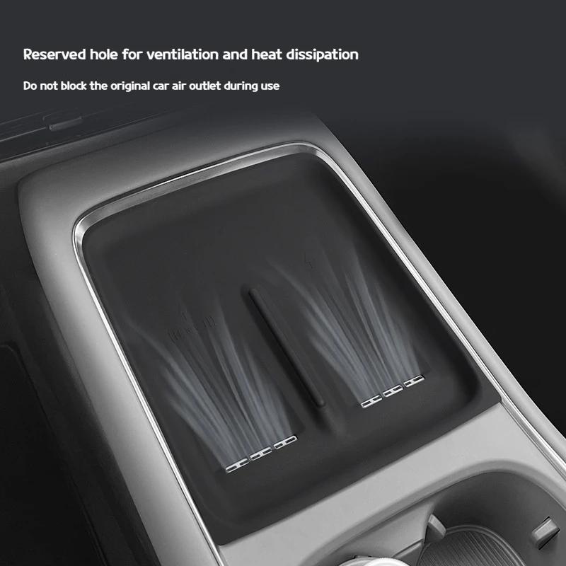 Suitable for 24 Xiaopeng P7 + wireless charging silicone pads car interiors non-slip and dust-proof pads car charging pads